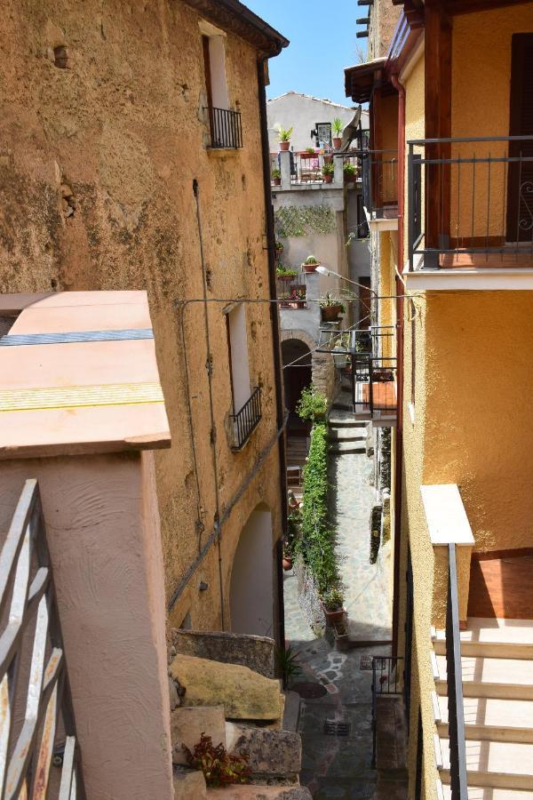 Palazzo Del Diplomatico Belmonte Calabro Exterior foto